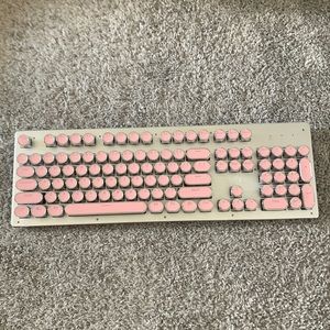 Kit Gaming Keyboard (PNK)